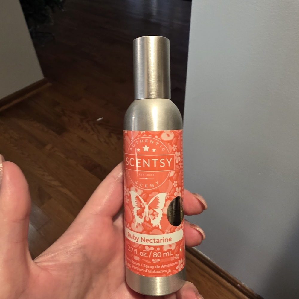 Scentsy Ruby Nectarine Room Spray